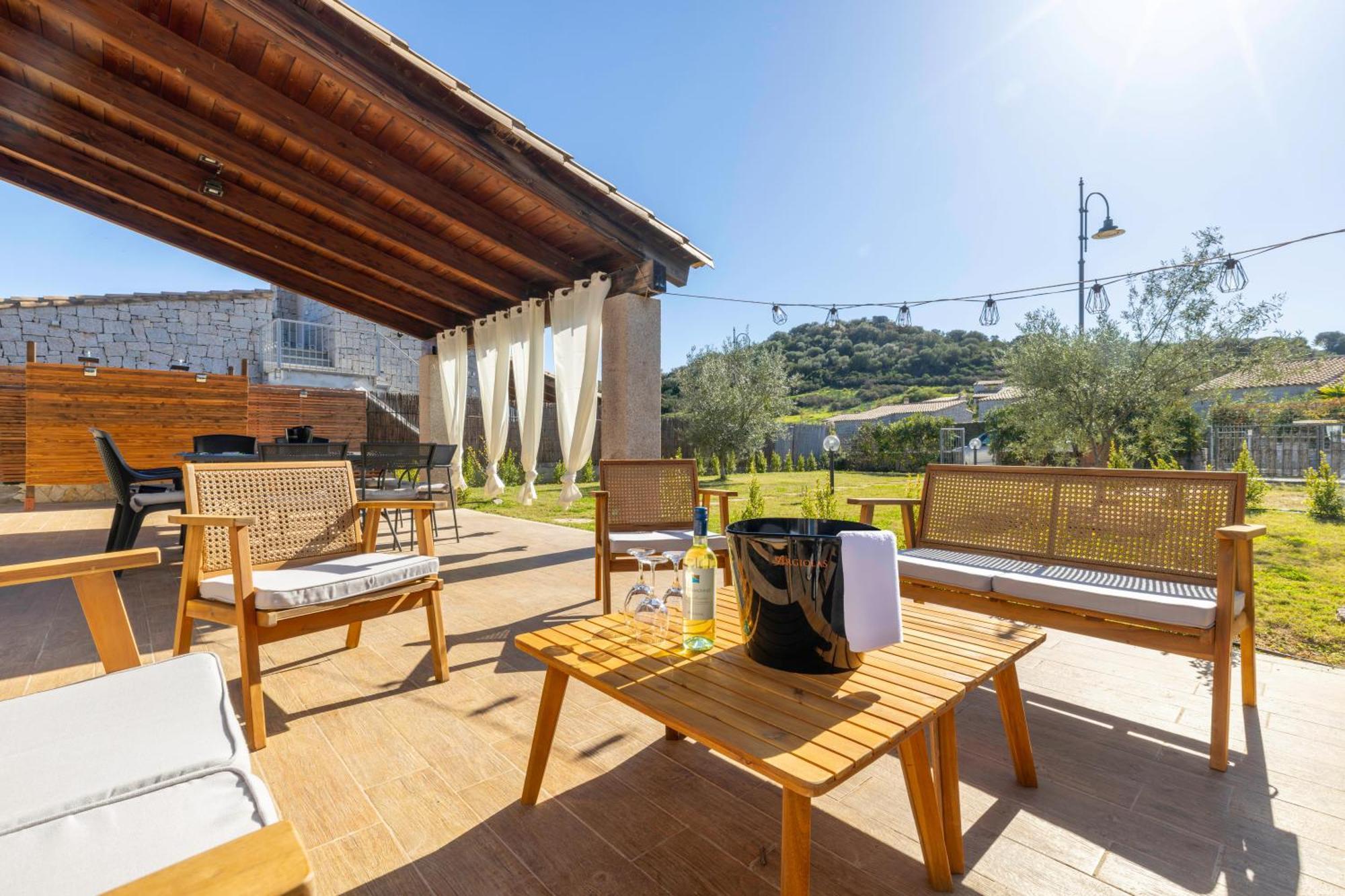 Villa Del Moro, Free Wifi, 300Mt From Sinzias' Beach Costa Rei Exterior photo